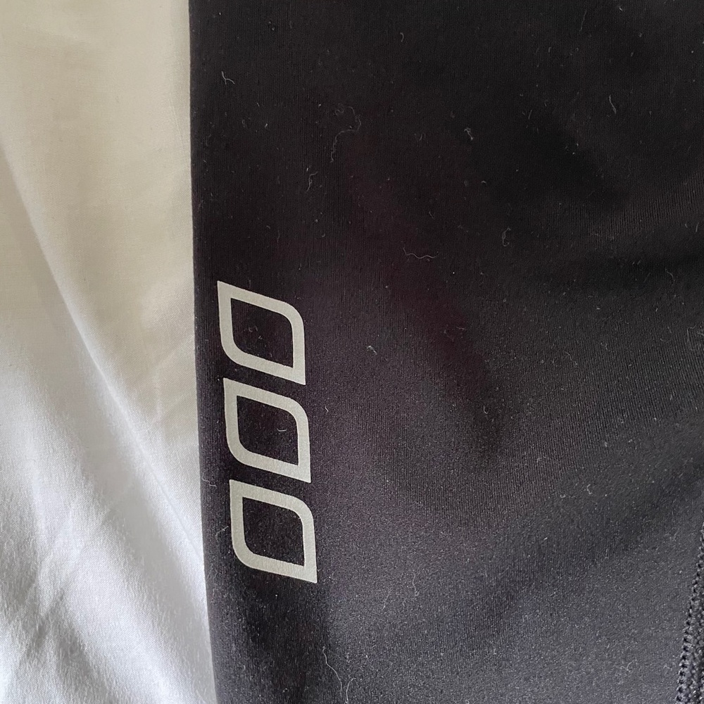 Lorna Jane full length black leggings - Picture 3 of 5